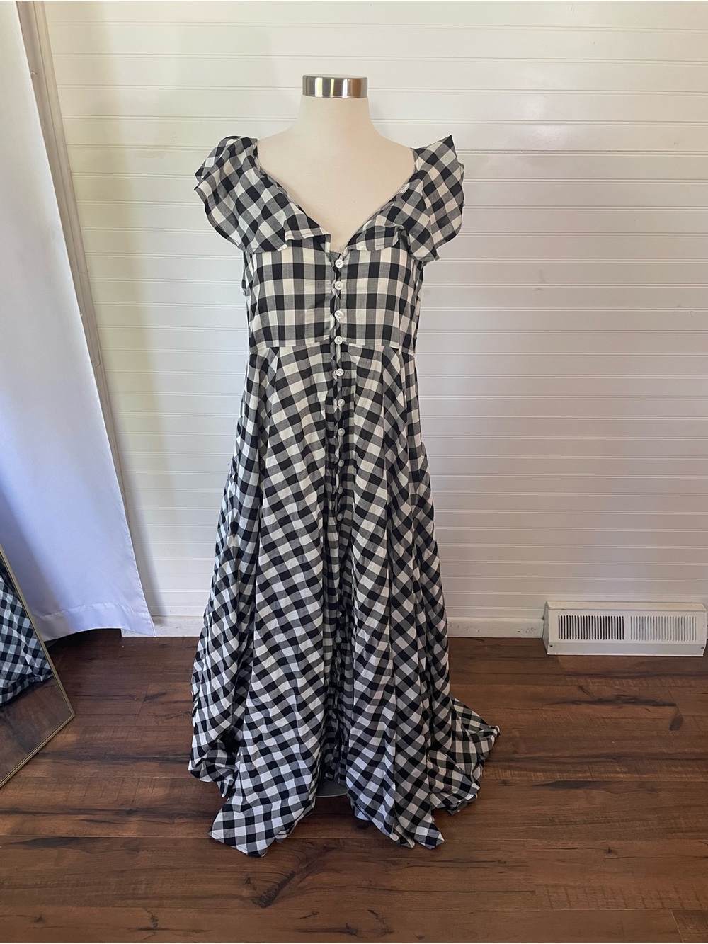 J.Crew Gingham Button Up Ruffle Dress Size Large 100% Cotton